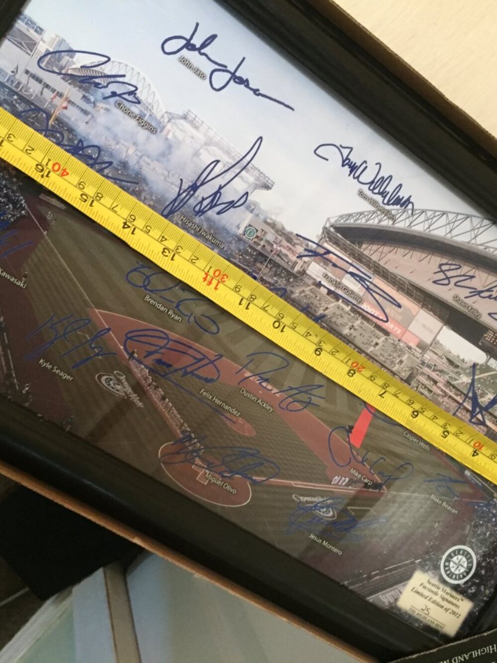 The Highland Mint Seattle Mariners MLB Facsimile Signatures Framed Photo 2012 LI - Picture 8 of 8